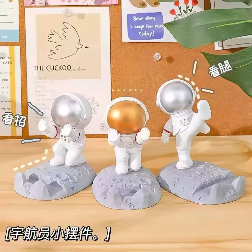 Unique Astronaut Phone Stand S - огляд і ціна Crafting Resin